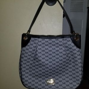 Michael Kors Jet set tote